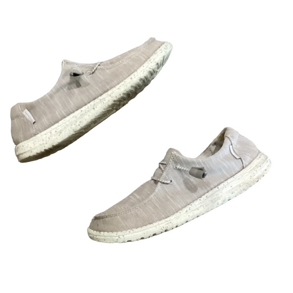 Hey Dude Wendy Mushroom Slip On Loafers 8. - Picture 5 of 11